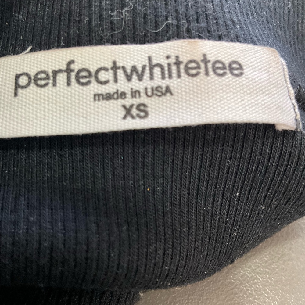 Perfectwhitetee Viola Ribbed Cotton Black Long Sleeve V-Neck Top Made In The USA - Picture 4 of 5